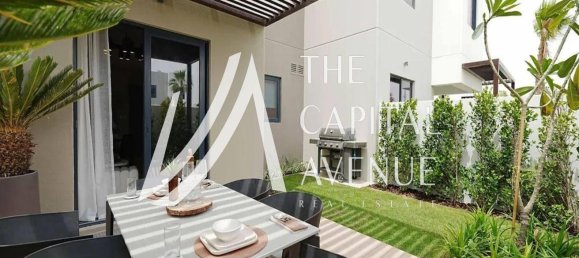 Villa de 4 dormitorios en Yas Island, UAE No. 33507 4