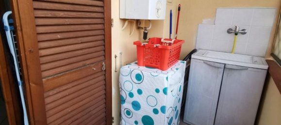 Квартира с 2 спальнями в Фучеккьо, Италия № 375172 5