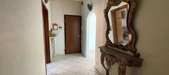 5غرفة شقة في Turin, Italy رقم 33181 32