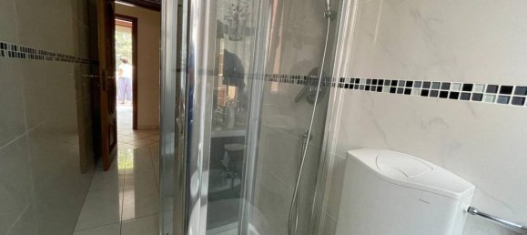 5غرفة شقة في Turin, Italy رقم 33181 25