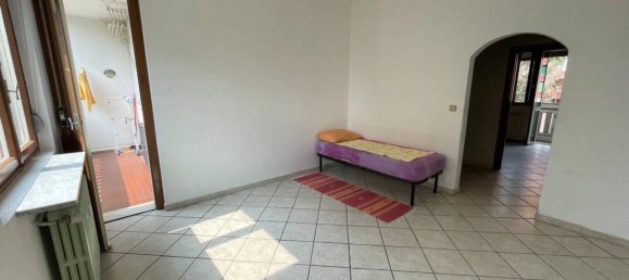 5غرفة شقة في Turin, Italy رقم 33181 11