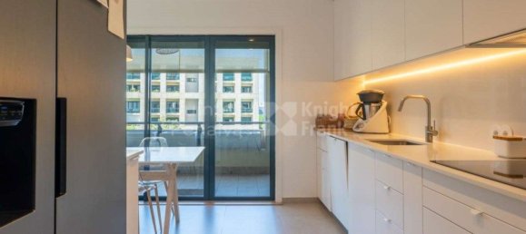 3 bedrooms Apartment in Lisbon, Portugal No. 123062 7