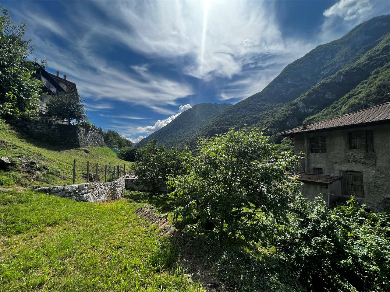 2 Schlafzimmer Haus in Ledro, Italy, Nr. 289018
