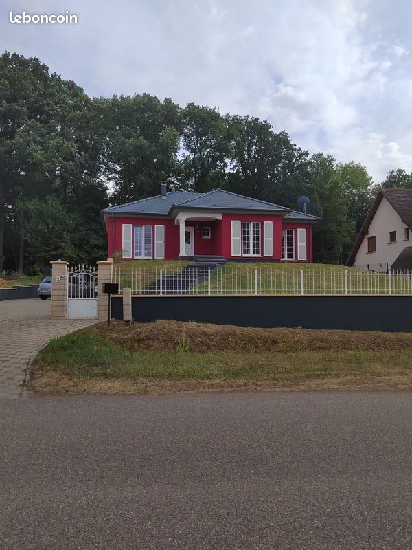 Casa de 4 dormitorios en Remering-les-Puttelange, France No. 329474