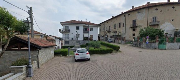 400m² Building in Alice Castello, Italy No. 376355 4