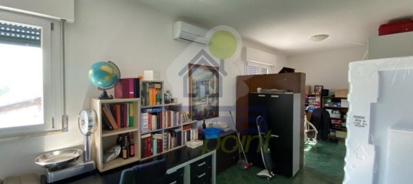 5-salle Appartement à Pandino, Italy No. 228346 4