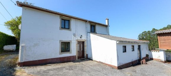 4 bedrooms House in Mino, Spain No. 165648 4