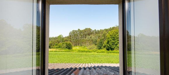 4 bedrooms House in Mino, Spain No. 165648 25