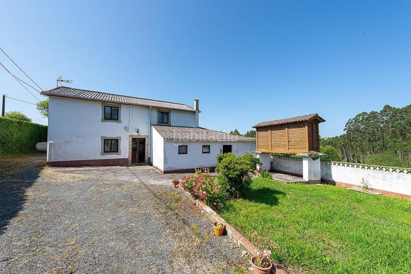 4 bedrooms House in Mino, Spain No. 165648