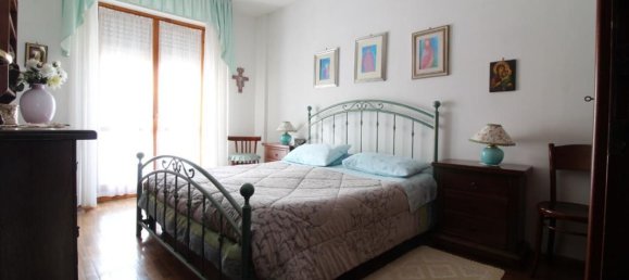 4غرفة شقة في Sassari, Italy رقم 7304 29