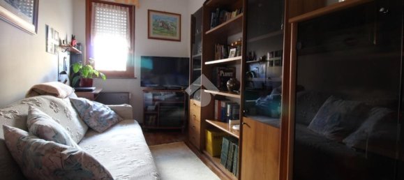 4غرفة شقة في Sassari, Italy رقم 7304 28