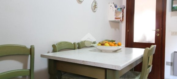 4غرفة شقة في Sassari, Italy رقم 7304 22