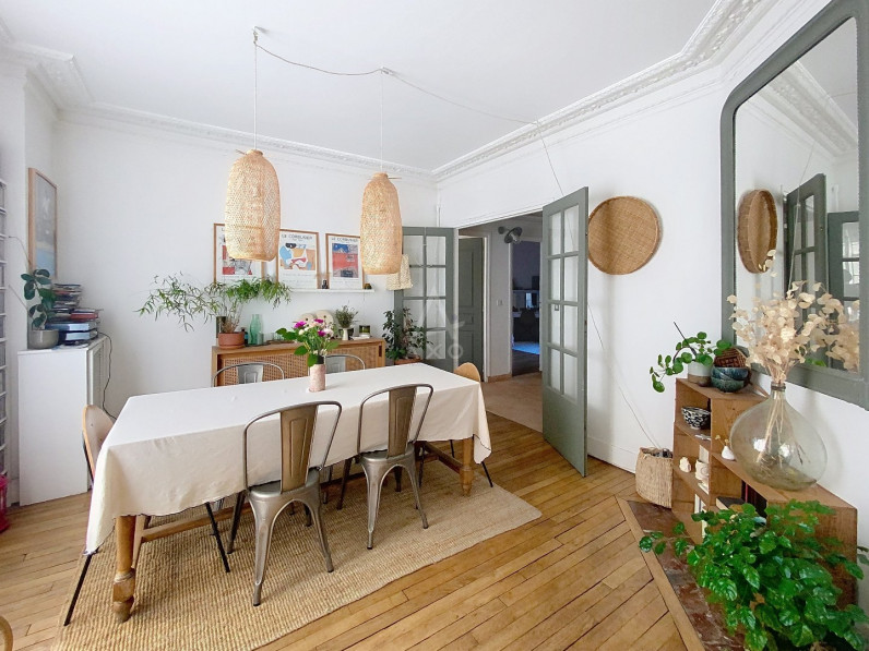 Apartamento de 4 dormitorios en Saint-Maur-des-Fosses, France No. 348788