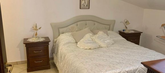 3-salle Appartement à Bagheria, Italy No. 103174 5