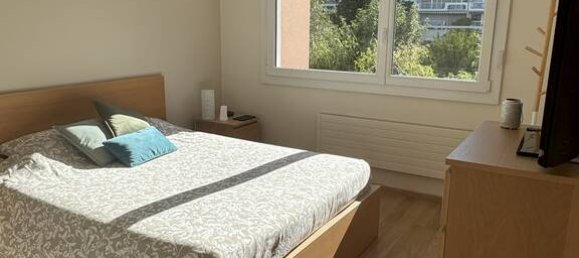 Apartamento de 2 dormitorios en Rhone, France No. 330457 8