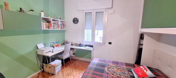 Apartamento de 3 habitaciónes en Modena, Italy No. 17494 18