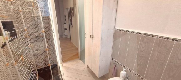 Apartamento de 3 habitaciónes en Modena, Italy No. 17494 20