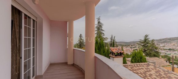 6 bedrooms House in Alfacar, Spain No. 155700 16