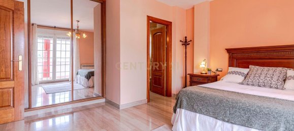 6 bedrooms House in Alfacar, Spain No. 155700 24