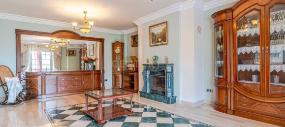 6 bedrooms House in Alfacar, Spain No. 155700 13