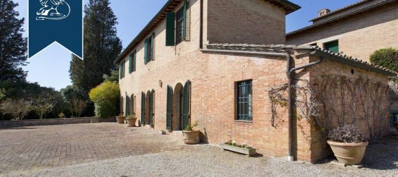 10 غرف نوم منزل في Siena, Italy رقم 55243 14