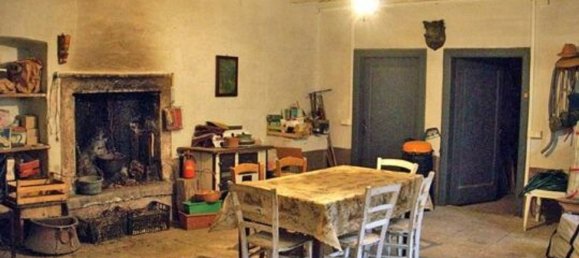 4 rooms House in Tremosine sul Garda, Italy No. 131021 10