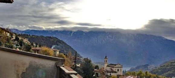 4 rooms House in Tremosine sul Garda, Italy No. 131021 20