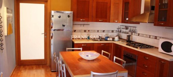 2 غرف نوم بانتهاوس في Saint Paul's Bay, Malta رقم 10680 8