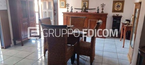 5-Zimmer Wohnung in Pagani, Italy, Nr. 278491 4