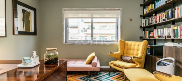 40m² Office in Lisbon, Portugal No. 73234 2