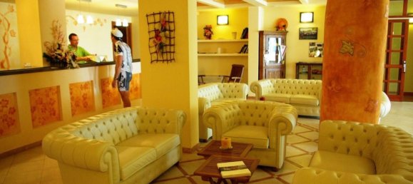 40000m² Hotel in Montescudaio, Italy No. 285871 2