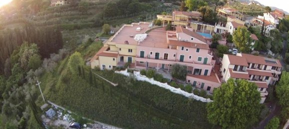 40000m² Hotel in Montescudaio, Italy No. 285871 5