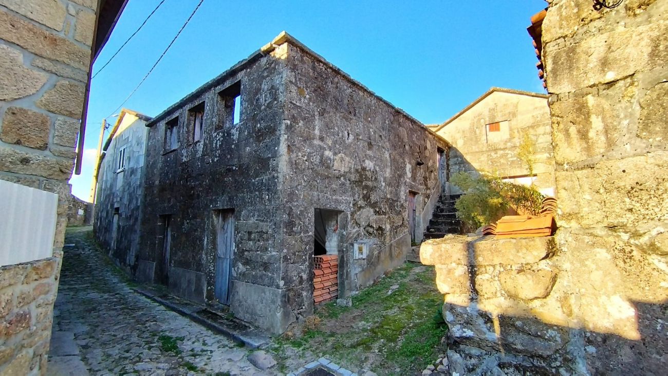 1 غرف نوم منزل في Lindoso, Portugal رقم 19829