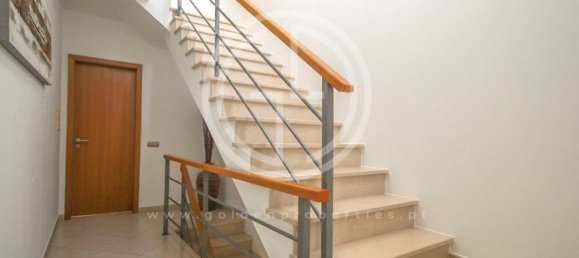 3 Schlafzimmer Haus in Ferreiras, Portugal, Nr. 100995 22