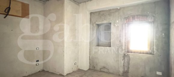 2 chambres Appartement à Siena, Italy No. 297339 10