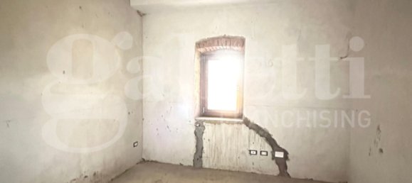 2 chambres Appartement à Siena, Italy No. 297339 8