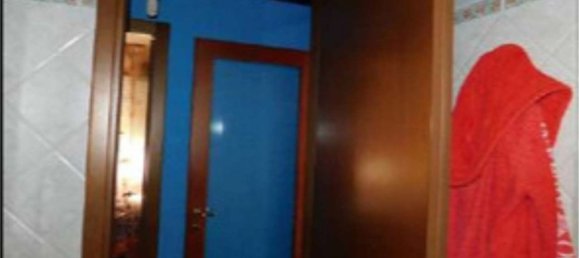 3 rooms Apartment in Rome, Italy No. 218927 3