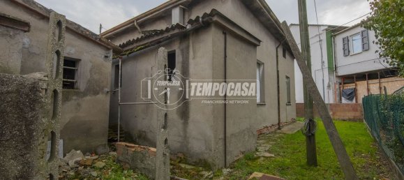 3 rooms House in Cesena, Italy No. 260572 12