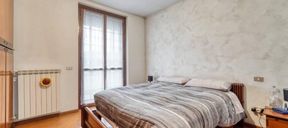 4 rooms Villa in Sordio, Italy No. 37277 9