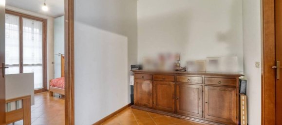 4 rooms Villa in Sordio, Italy No. 37277 8