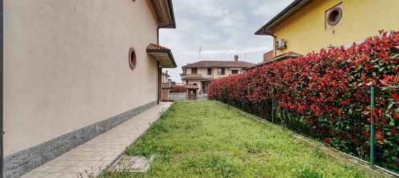 4 rooms Villa in Sordio, Italy No. 37277 31