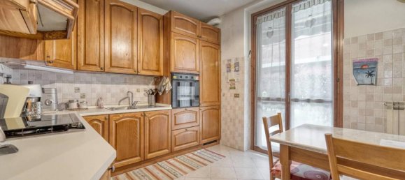 4 rooms Villa in Sordio, Italy No. 37277 6