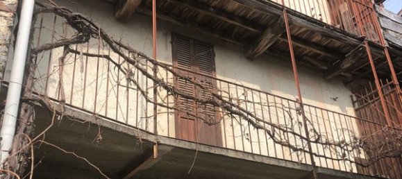 4 rooms House in Dumenza, Italy No. 100630 5