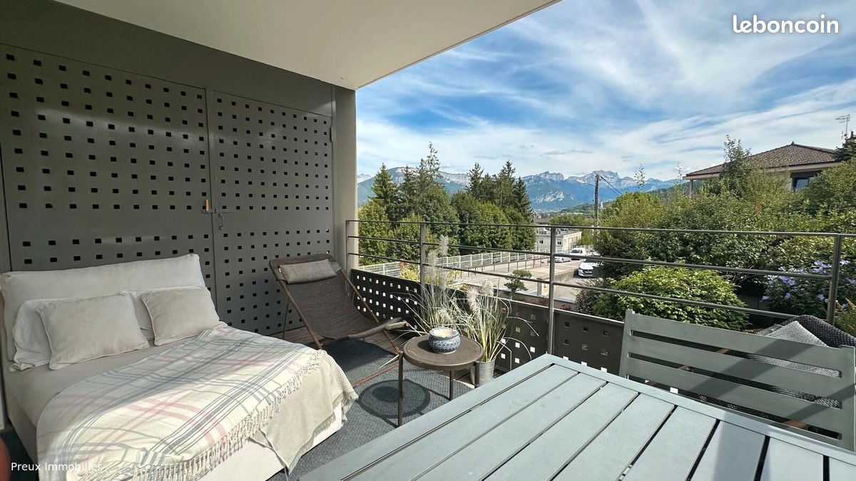 2 bedrooms Apartment in Annecy, France No. 343499