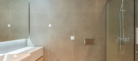 Casa de 4 dormitorios en Cascais, Portugal No. 34090 17