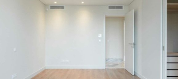 Casa de 4 dormitorios en Cascais, Portugal No. 34090 19