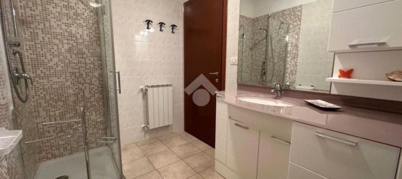 Квартира с 2 комнатами в Бордигера, Италия № 274851 17