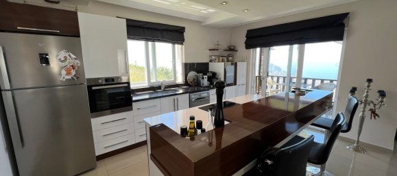 Вилла с 6 комнатами в Аланья, Турция № 23130 17