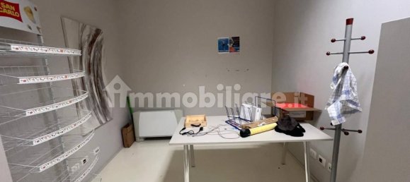 Escritório de 5 divisões em Alzano Lombardo, Italy N.º 286915 22