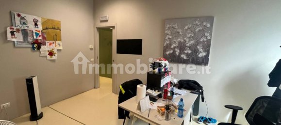 Escritório de 5 divisões em Alzano Lombardo, Italy N.º 286915 18